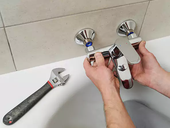 Why Choose Westerville Plumbing Pros for Bathtub Faucet Replacement in Westerville, OH?
